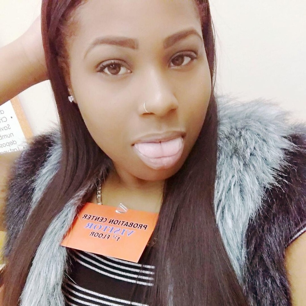 Meet your Posher, Fatima